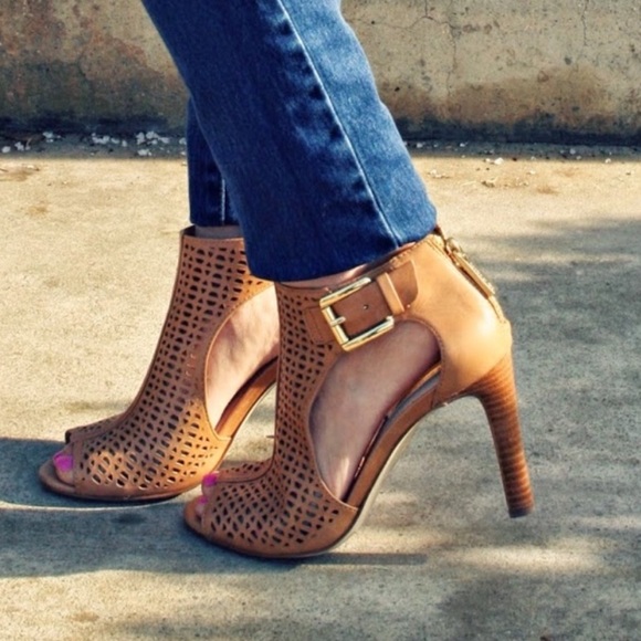 Louise et Cie Shoes - Louise Et Cie Olivia pump leather sandals